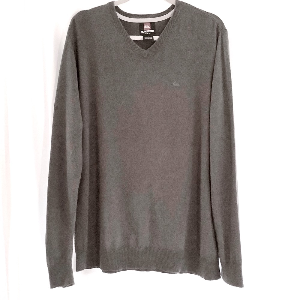 Quicksilver men’s gray sweater
